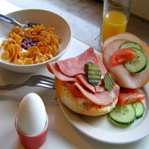 dietetyk twierdzi że śniadanie jest najważniejszym posiłkiem